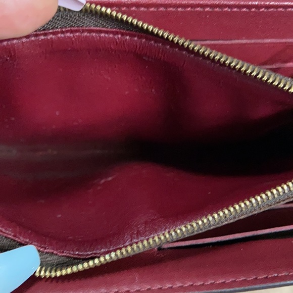 Louis Vuitton Venus wallet - Picture 7 of 14